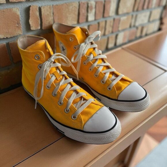 CONVERSE Chuck Taylor Men ALL-STAR HI Laser Yellow 67236F Sneakers Size M 9 W 11 - Picture 1 of 13